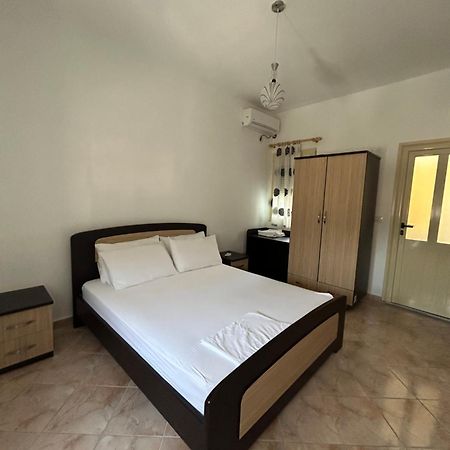 Hotel Mehillaj Borsh Ngoại thất bức ảnh