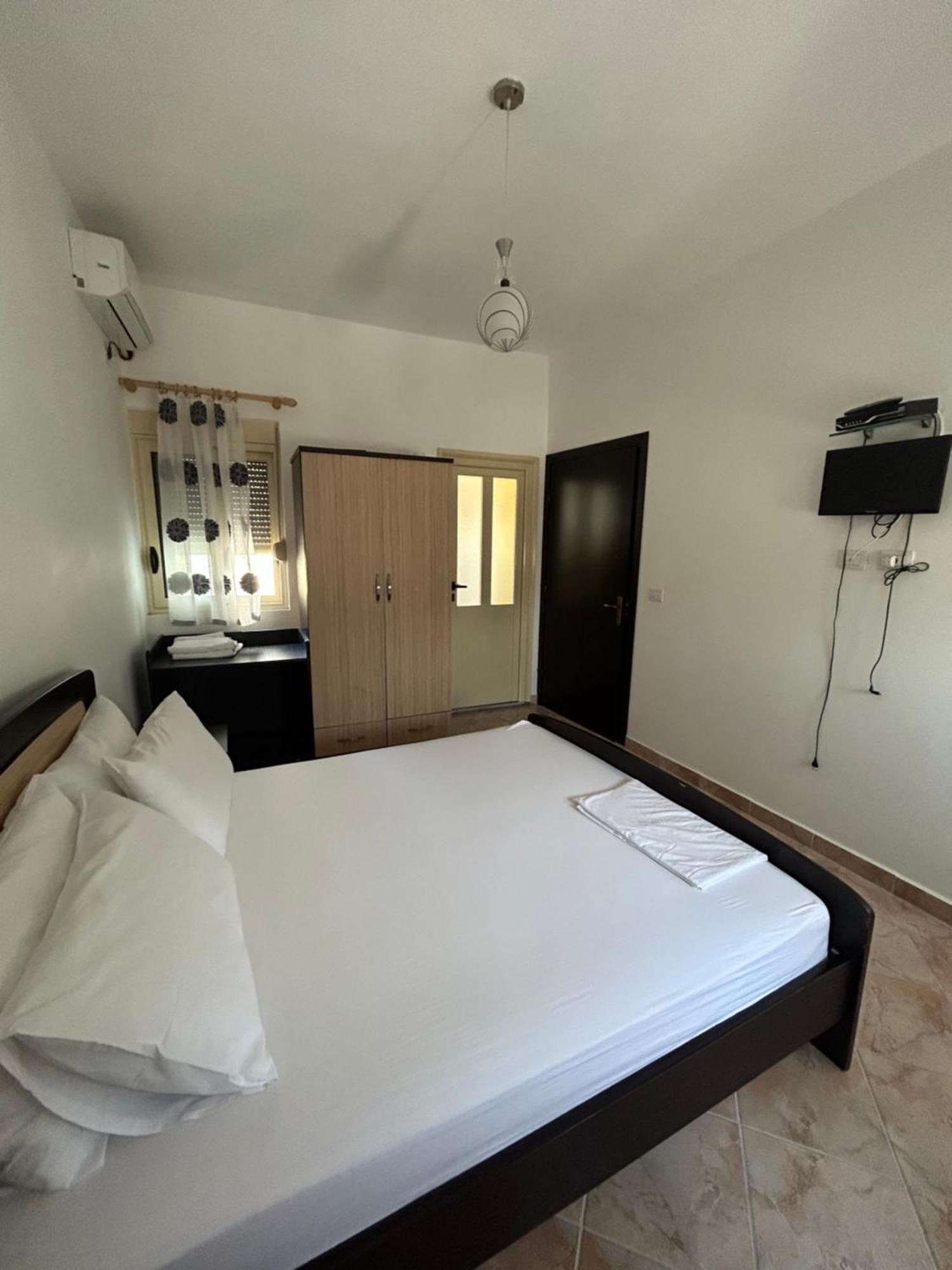 Hotel Mehillaj Borsh Ngoại thất bức ảnh
