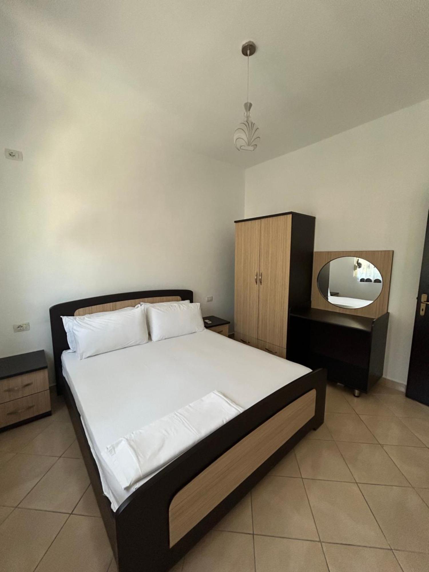 Hotel Mehillaj Borsh Ngoại thất bức ảnh